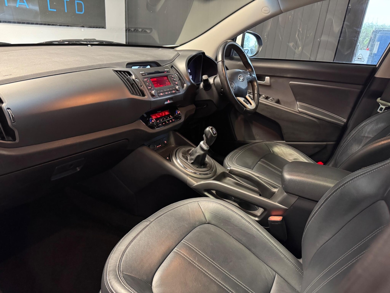 Used Kia Sportage 2014 for sale - 76592860: Photo 32