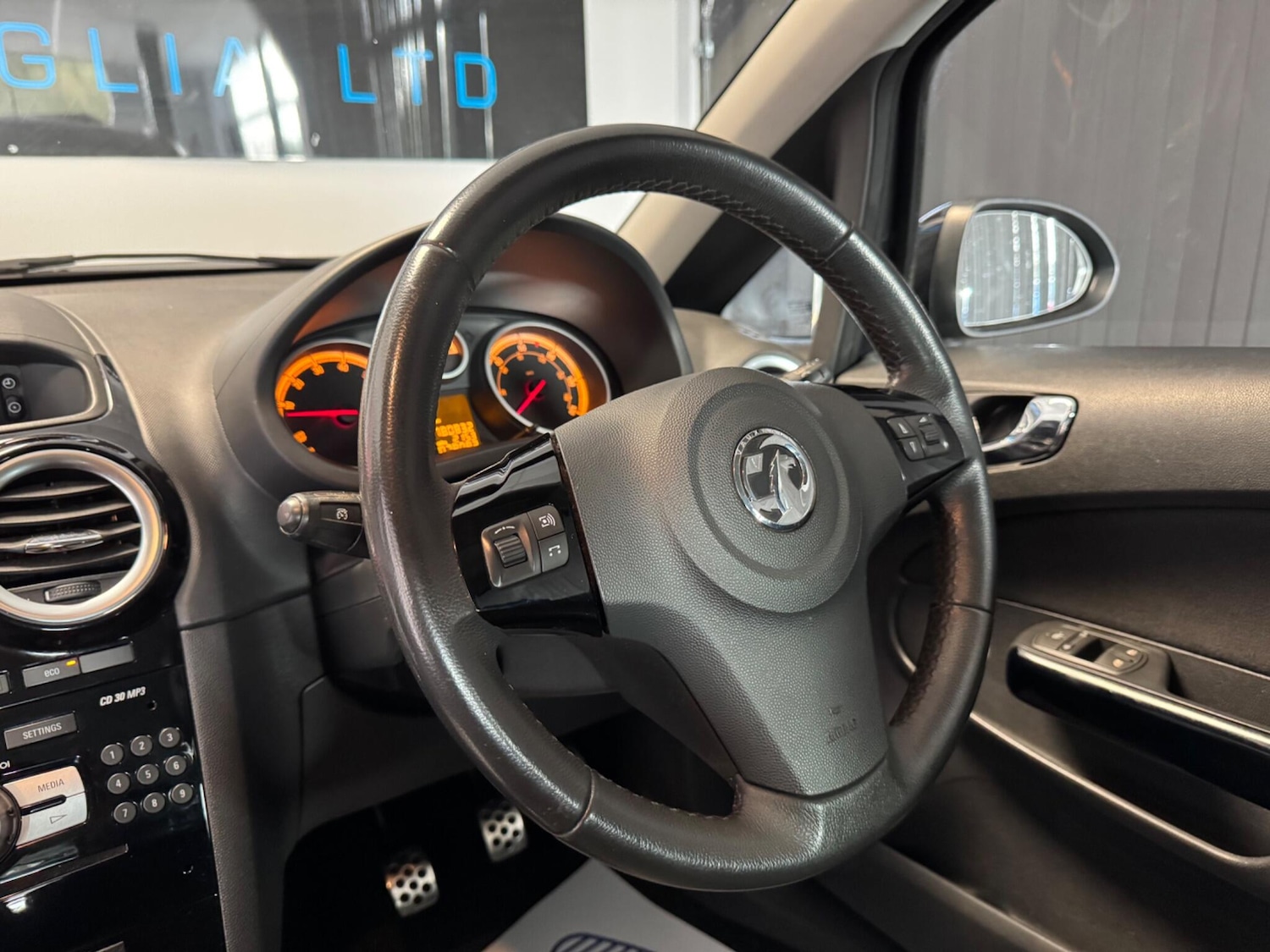 Used Vauxhall Corsa 2014 for sale - 76380807: Photo 24