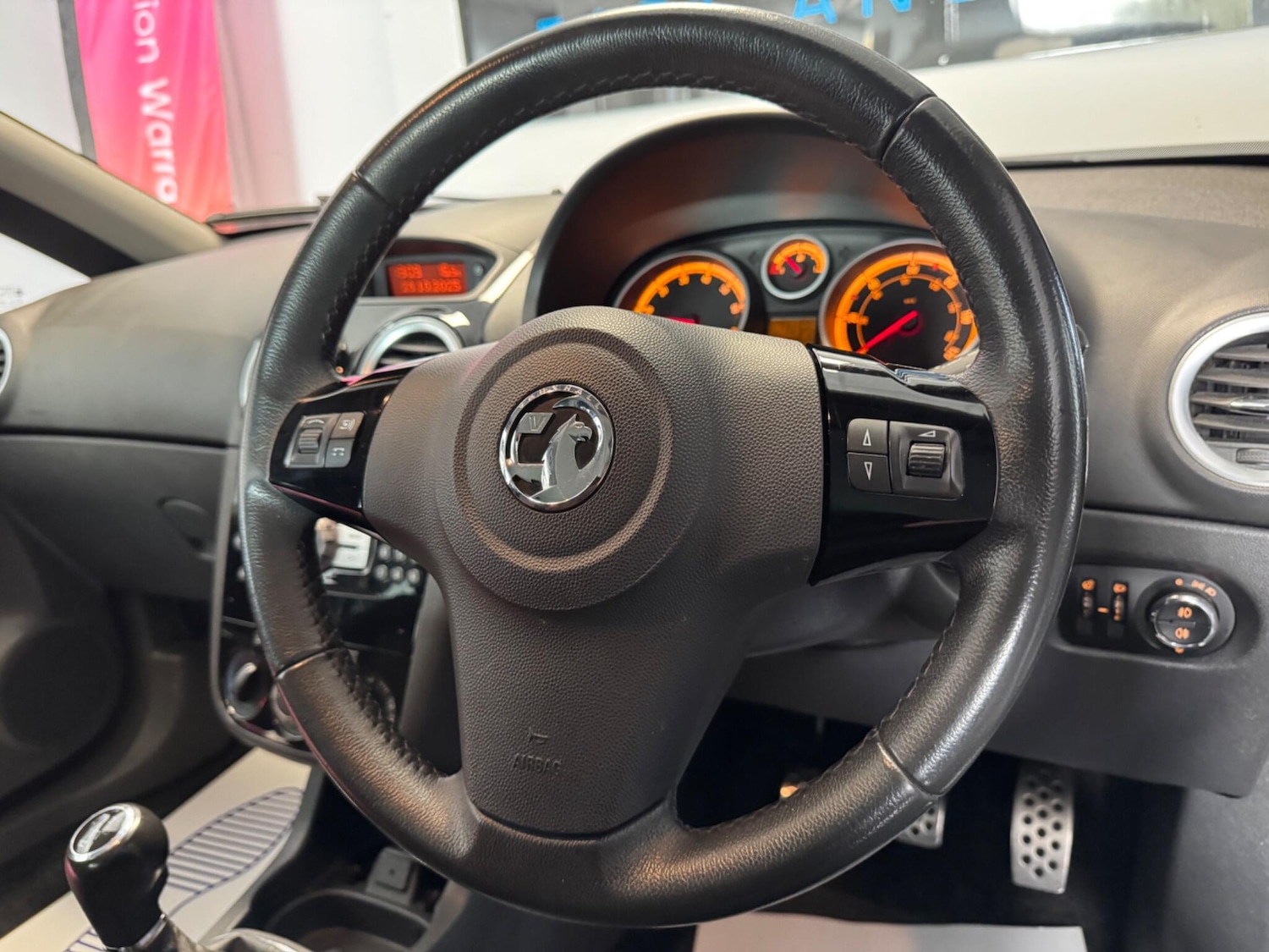 Used Vauxhall Corsa 2014 for sale - 76380807: Photo 27