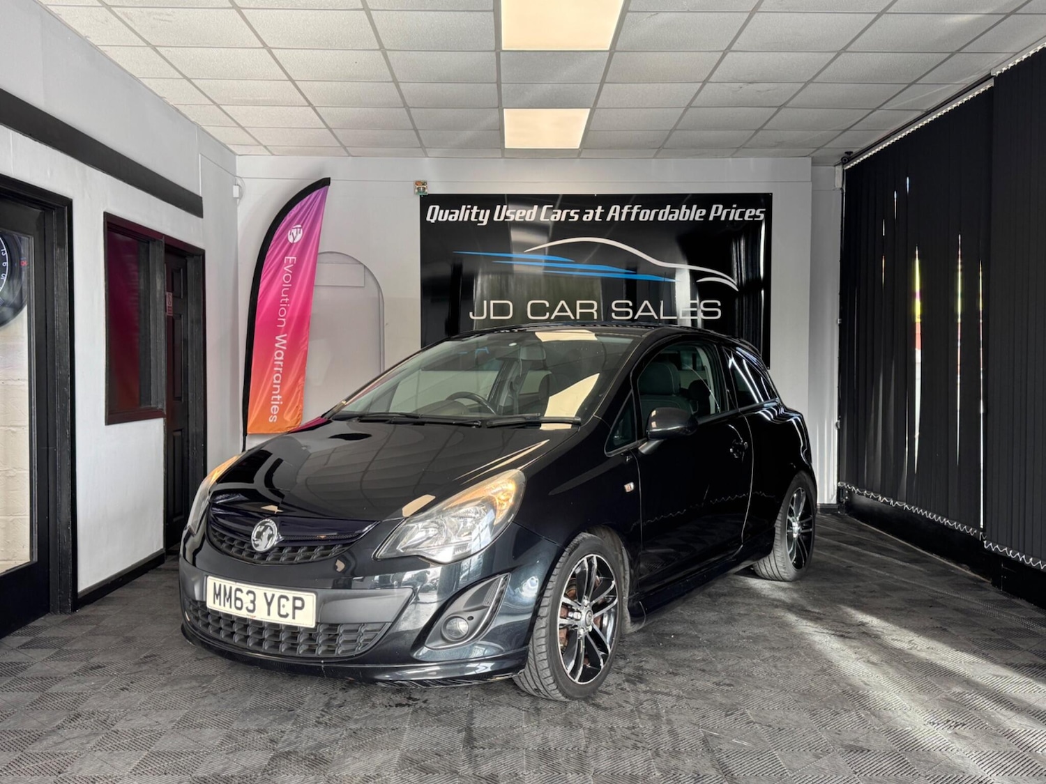 Used Vauxhall Corsa 2014 for sale - 76380807: Photo 6