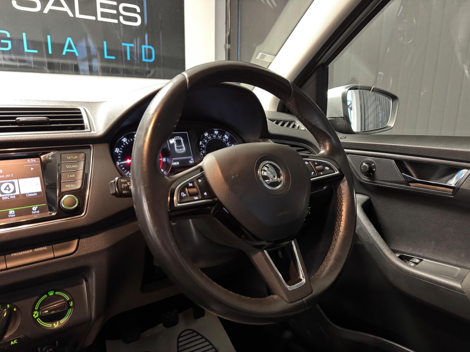 Used Skoda Fabia 2016 for sale - 76975984: Photo 28