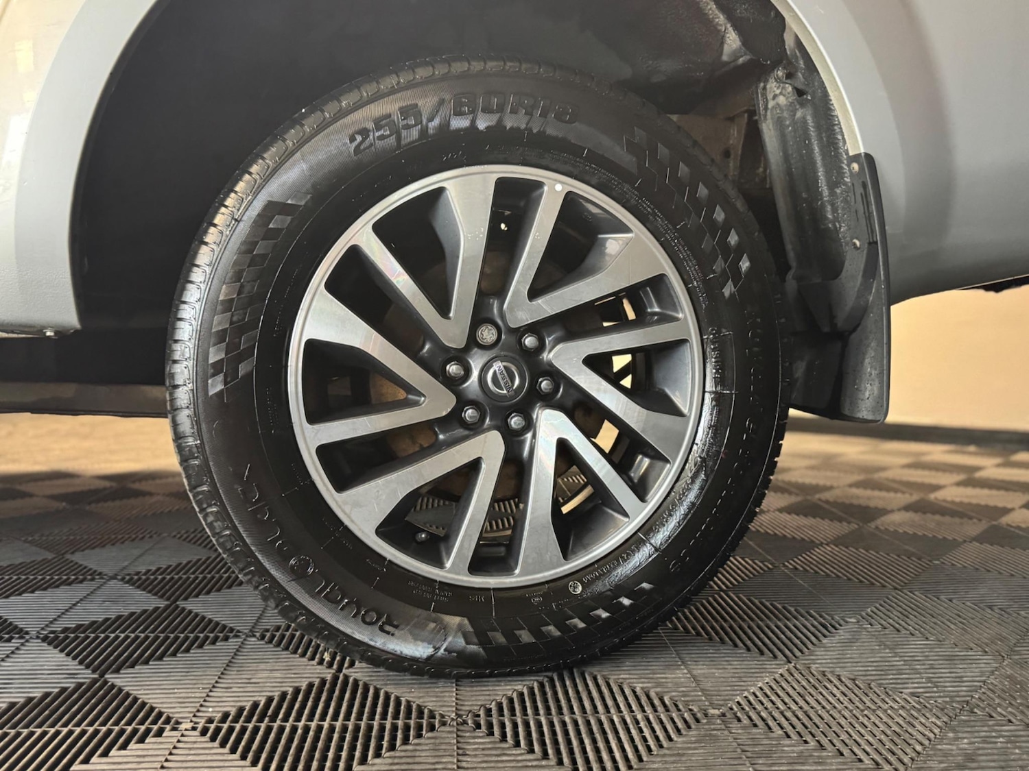 Used Nissan Navara 2018 for sale - 76988018: Photo 14