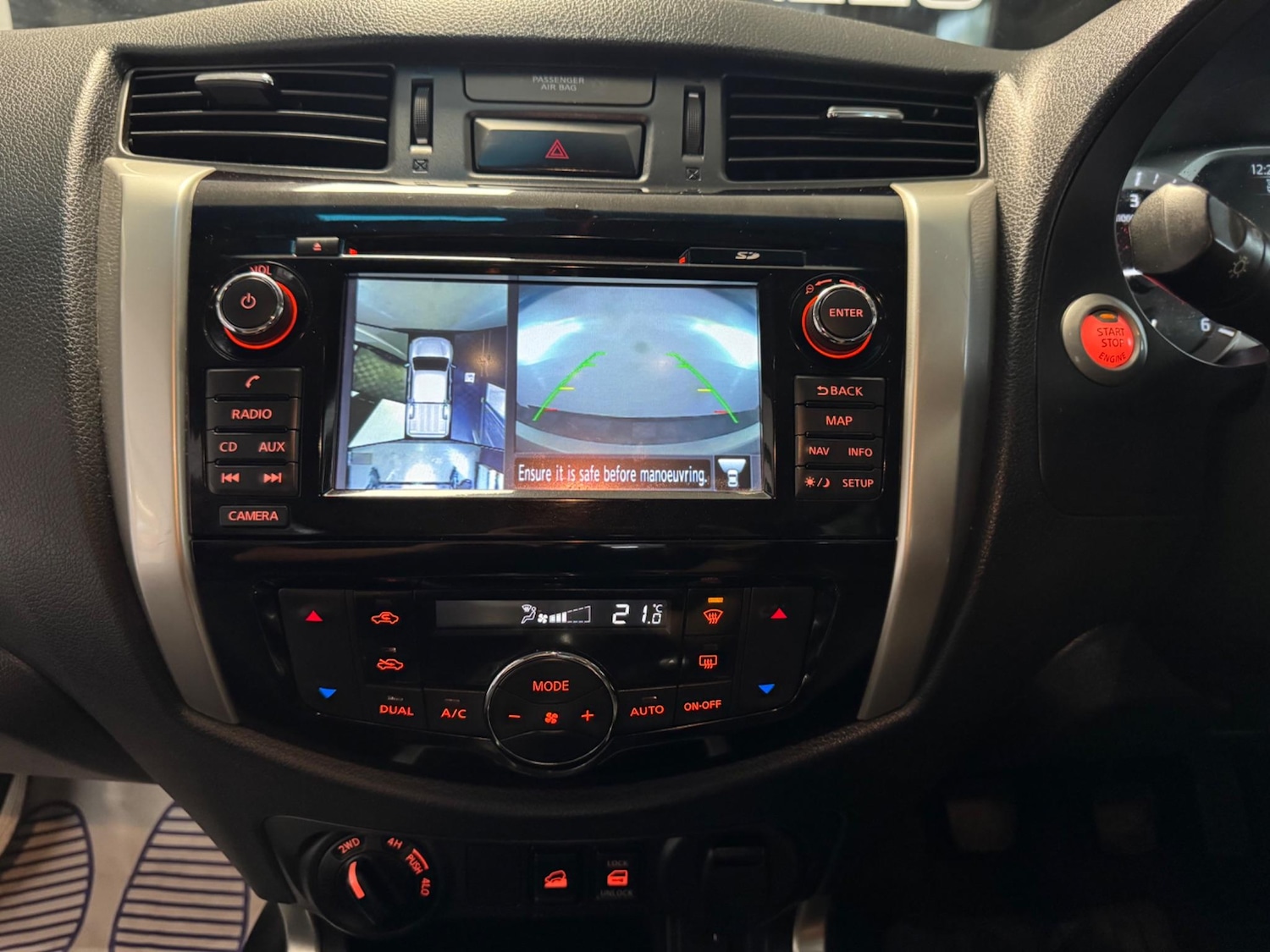 Used Nissan Navara 2018 for sale - 76988018: Photo 26