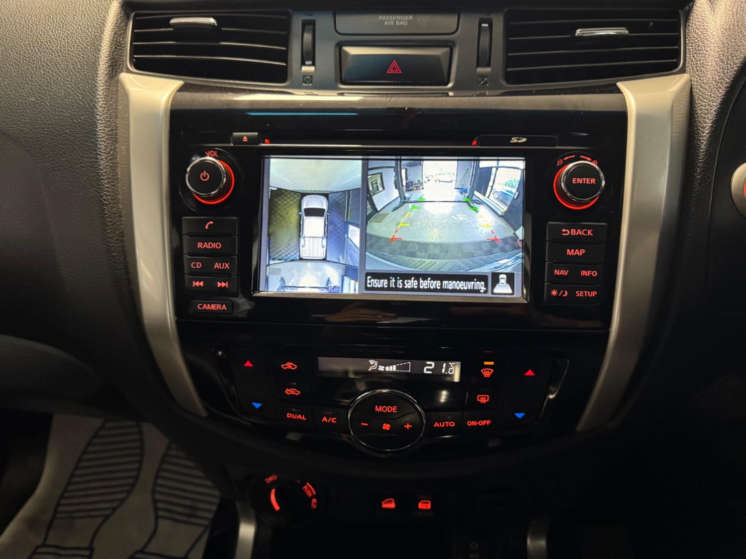 Used Nissan Navara 2018 for sale - 76988018: Photo 34