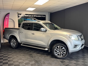 Used Nissan Navara 2018 for sale - 76988018: Photo