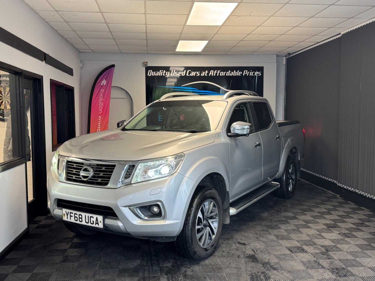 Used Nissan Navara 2018 for sale - 76988018: Photo 5