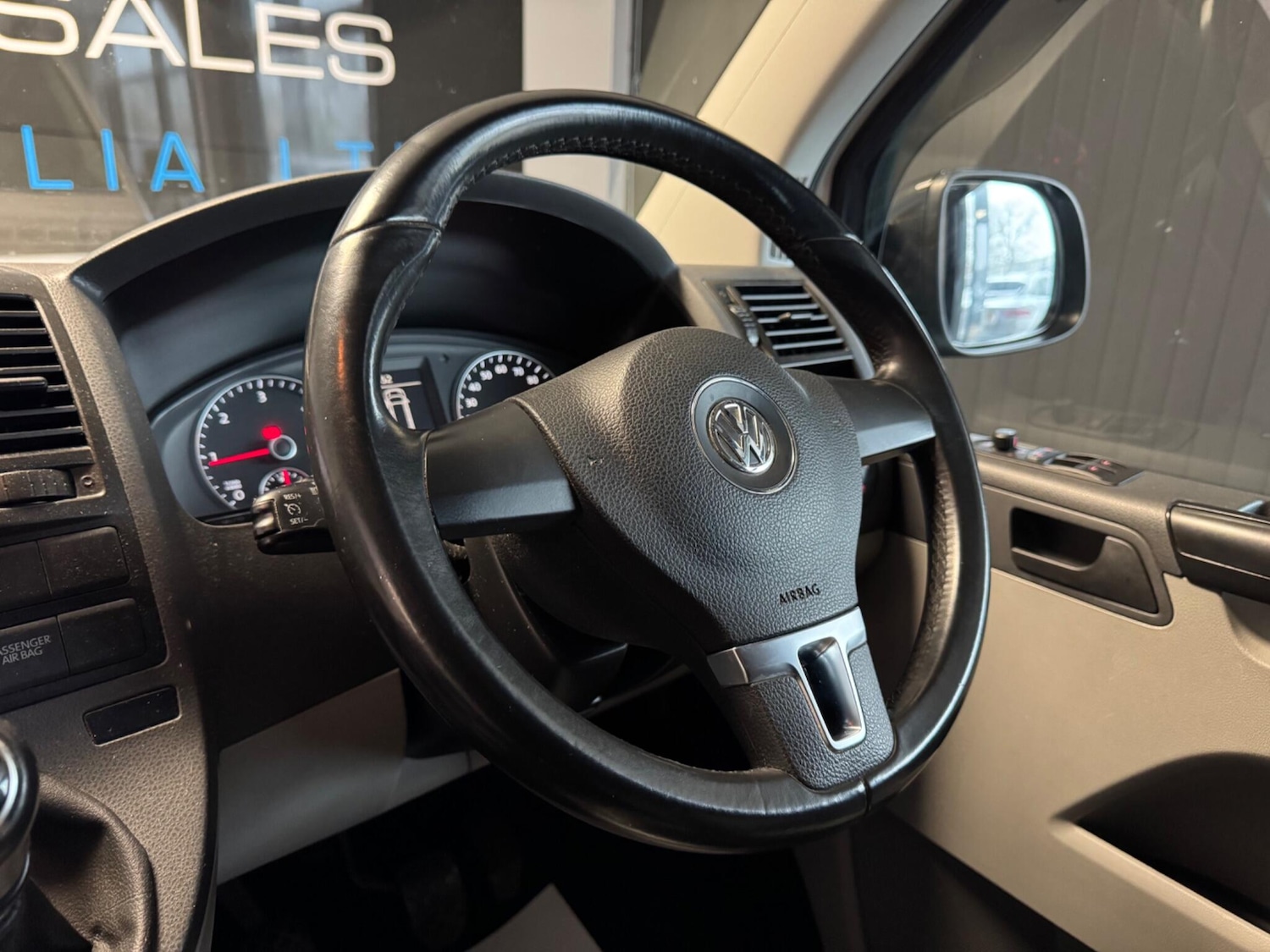 Used Volkswagen Transporter 2014 for sale - 77411736: Photo 35