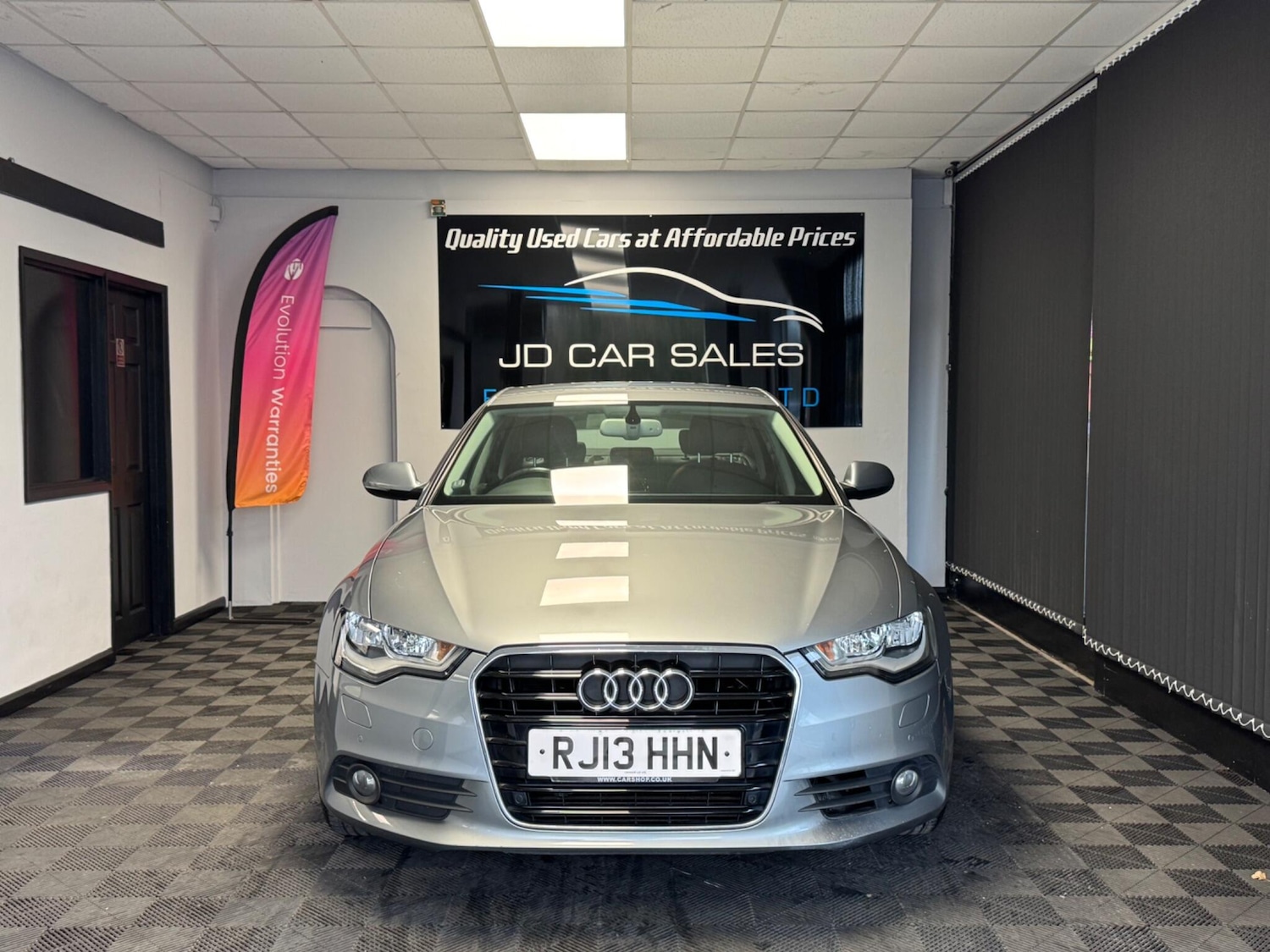 Used Audi A6 2013 for sale - 77291410: Photo 2