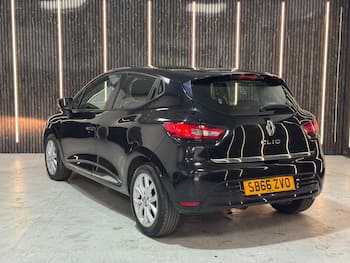 Used Renault Clio 2016 for sale - 79533452: Photo