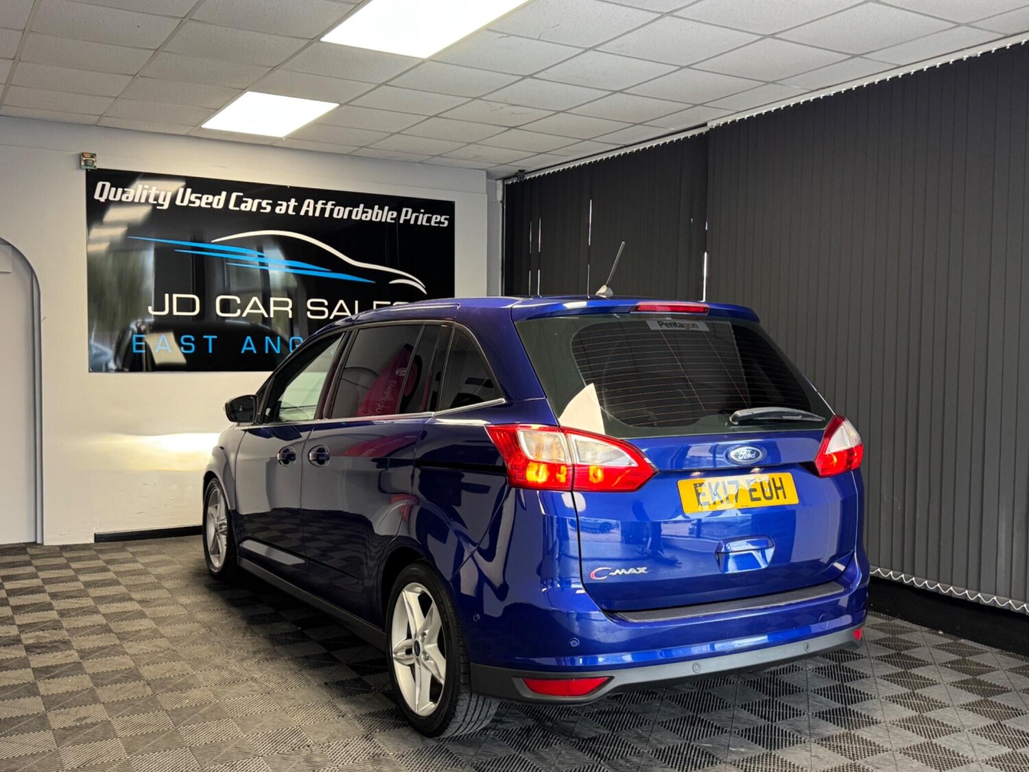 Used Ford Grand C-Max 2017 for sale - 76337712: Photo 16