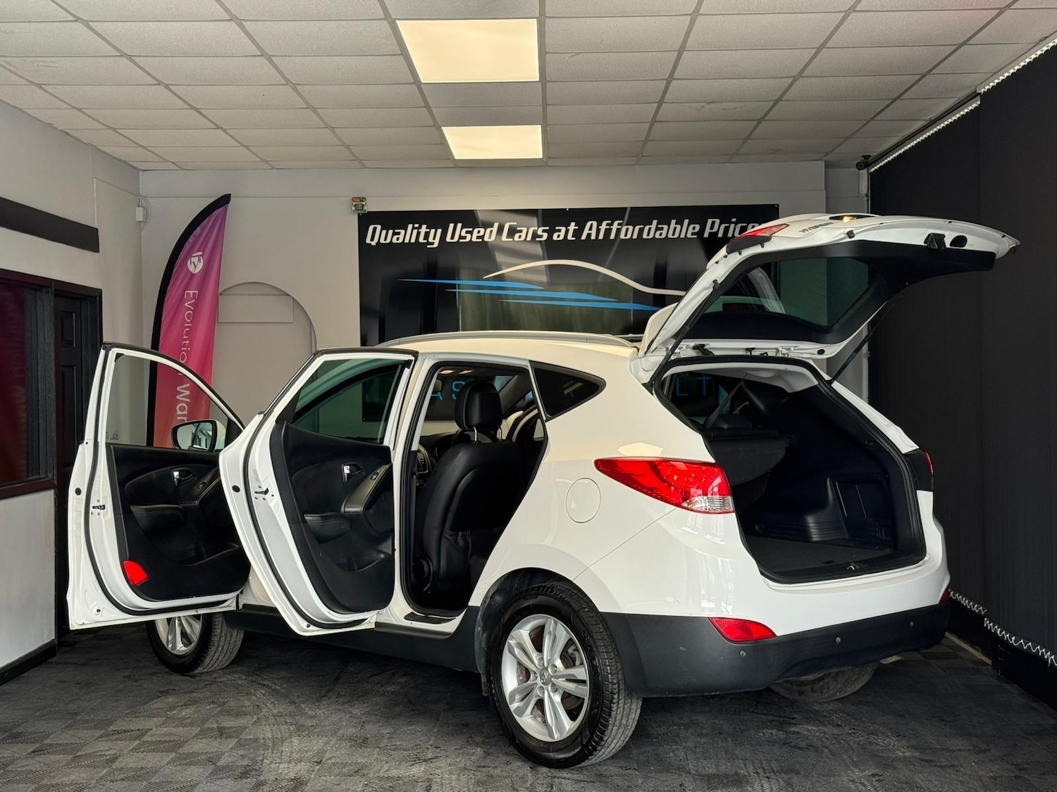 Used Hyundai Ix35 2013 for sale - 76377924: Photo 12