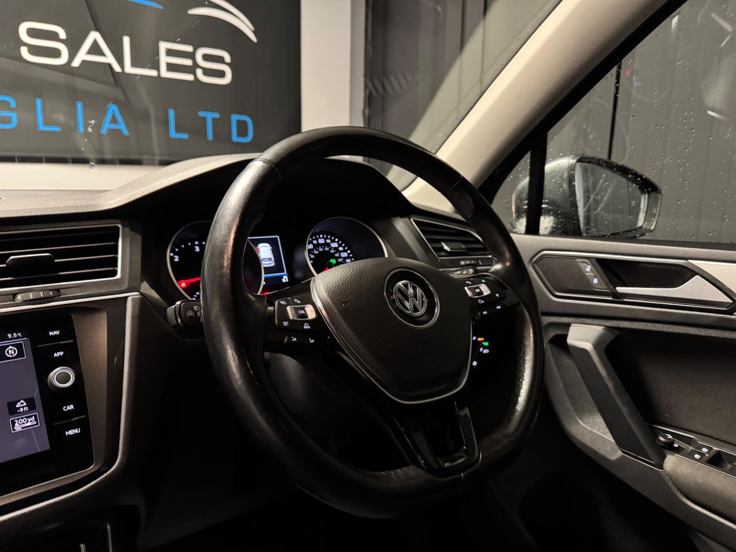 Used Volkswagen Tiguan 2017 for sale - 77624897: Photo 26