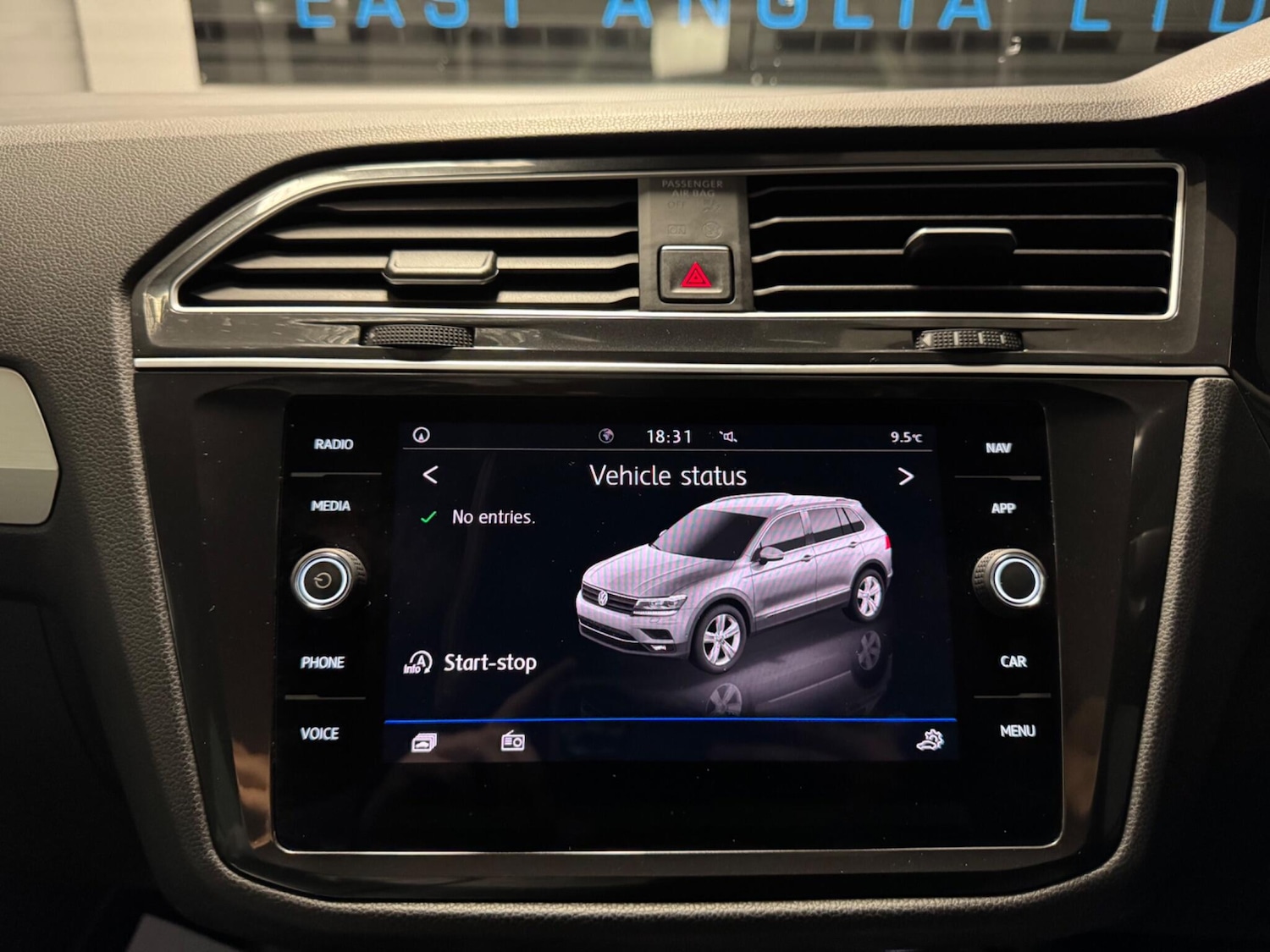 Used Volkswagen Tiguan 2017 for sale - 77624897: Photo 32