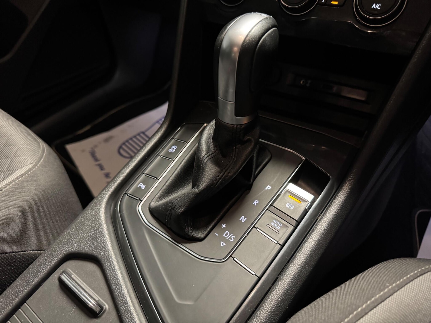 Used Volkswagen Tiguan 2017 for sale - 77624897: Photo 39