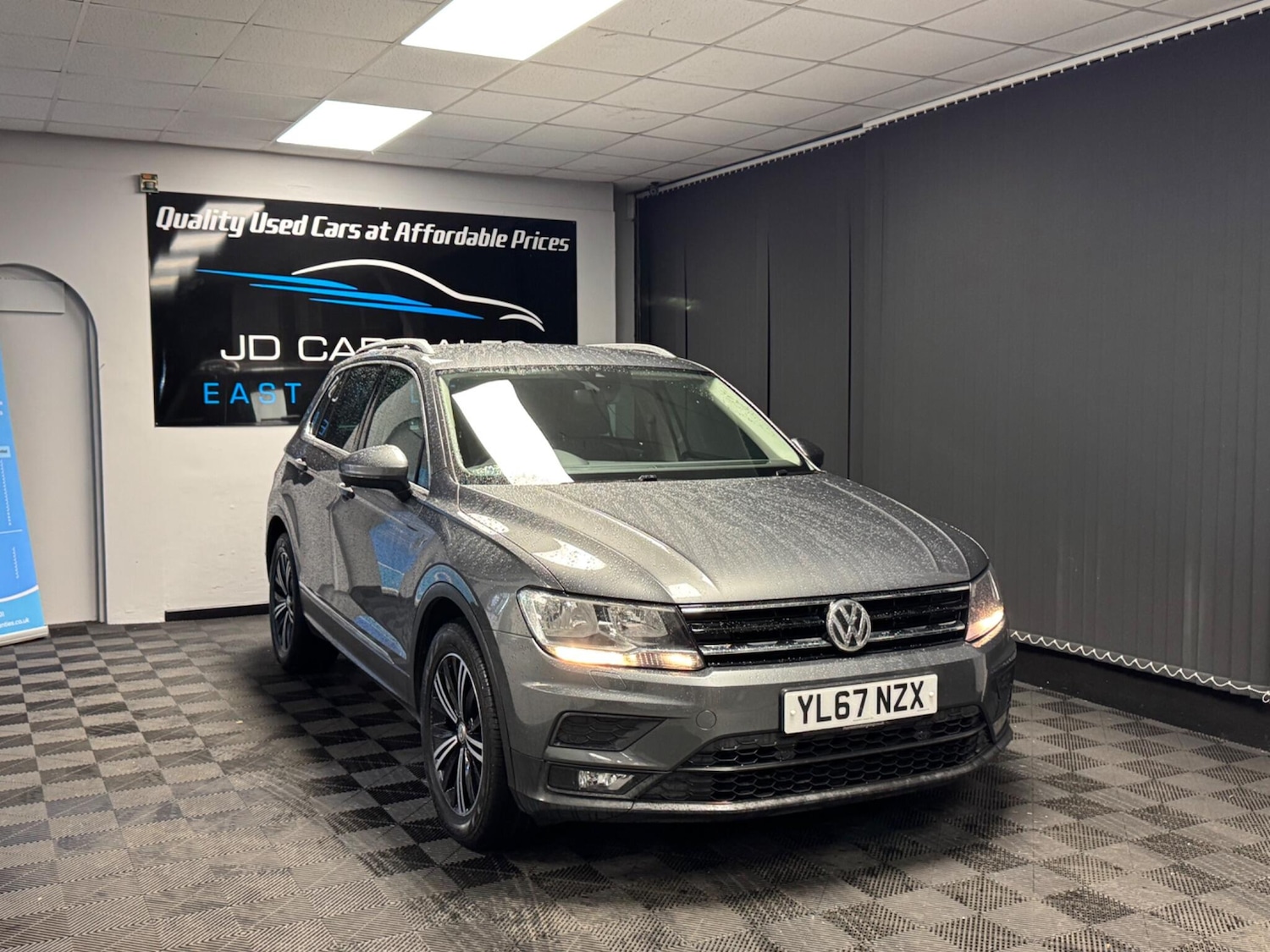 Used Volkswagen Tiguan 2017 for sale - 77624897: Photo 5