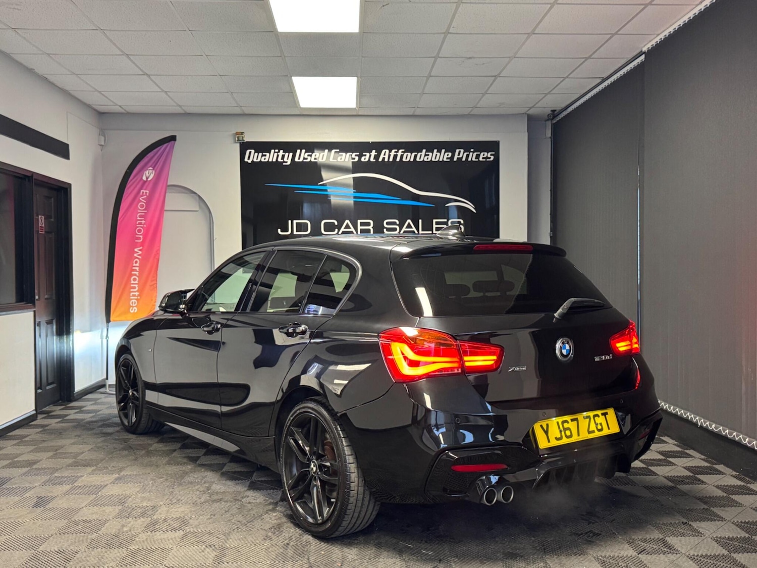 Used BMW 1 Series 2017 for sale - 76592880: Photo 3