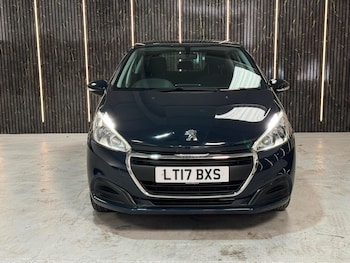 Used Peugeot 208 2017 for sale - 79532516: Photo