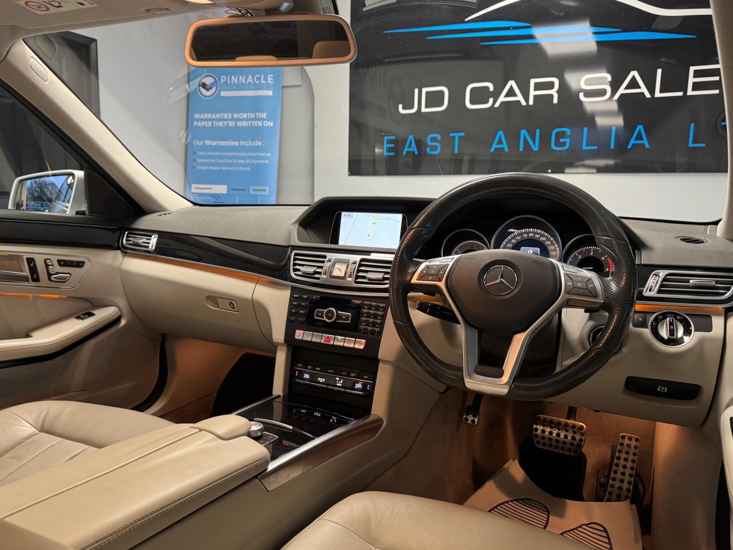 Used Mercedes-Benz E Class 2014 for sale - 77060386: Photo 26