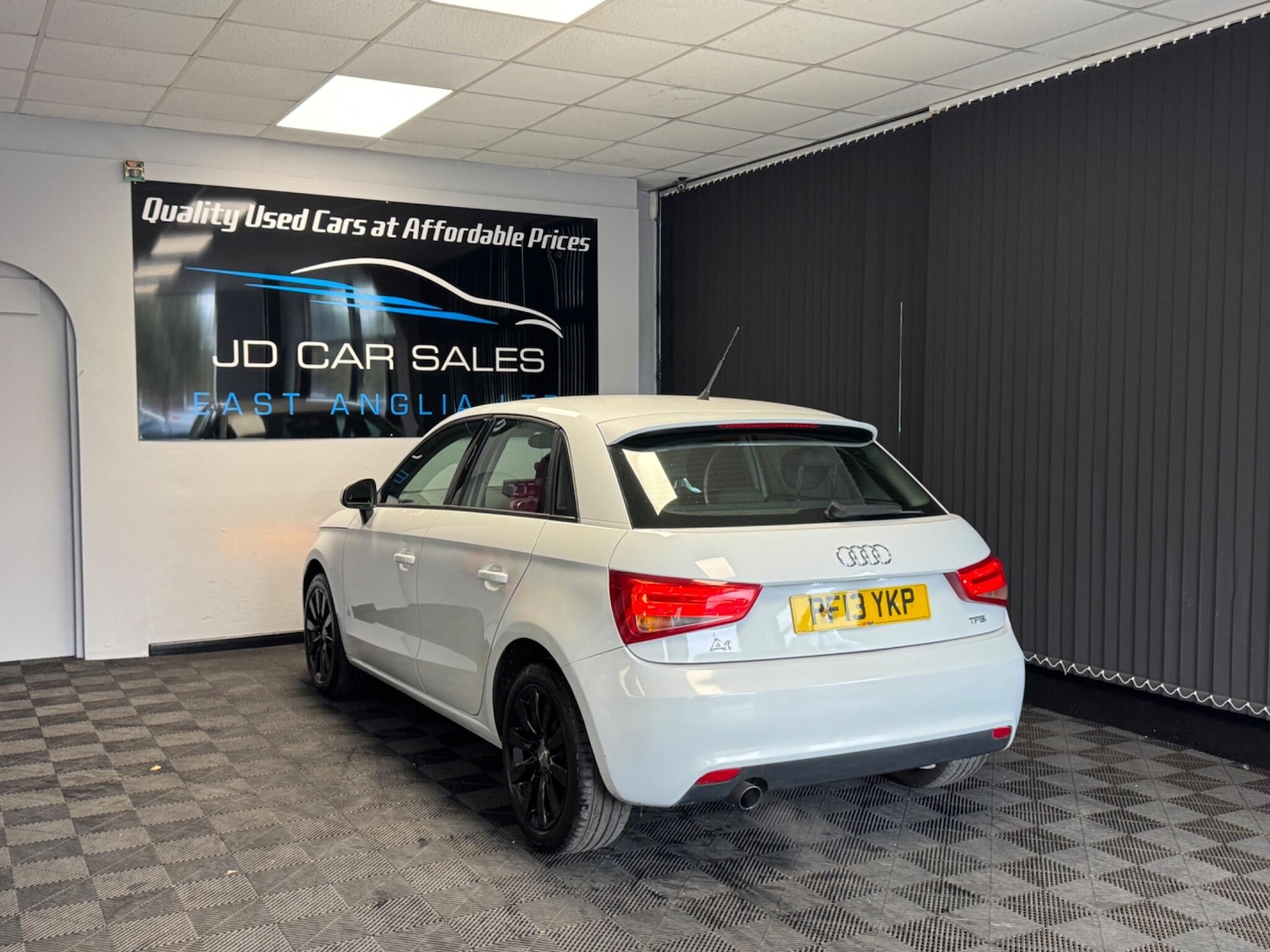 Used Audi A1 2013 for sale - 76317748: Photo 16