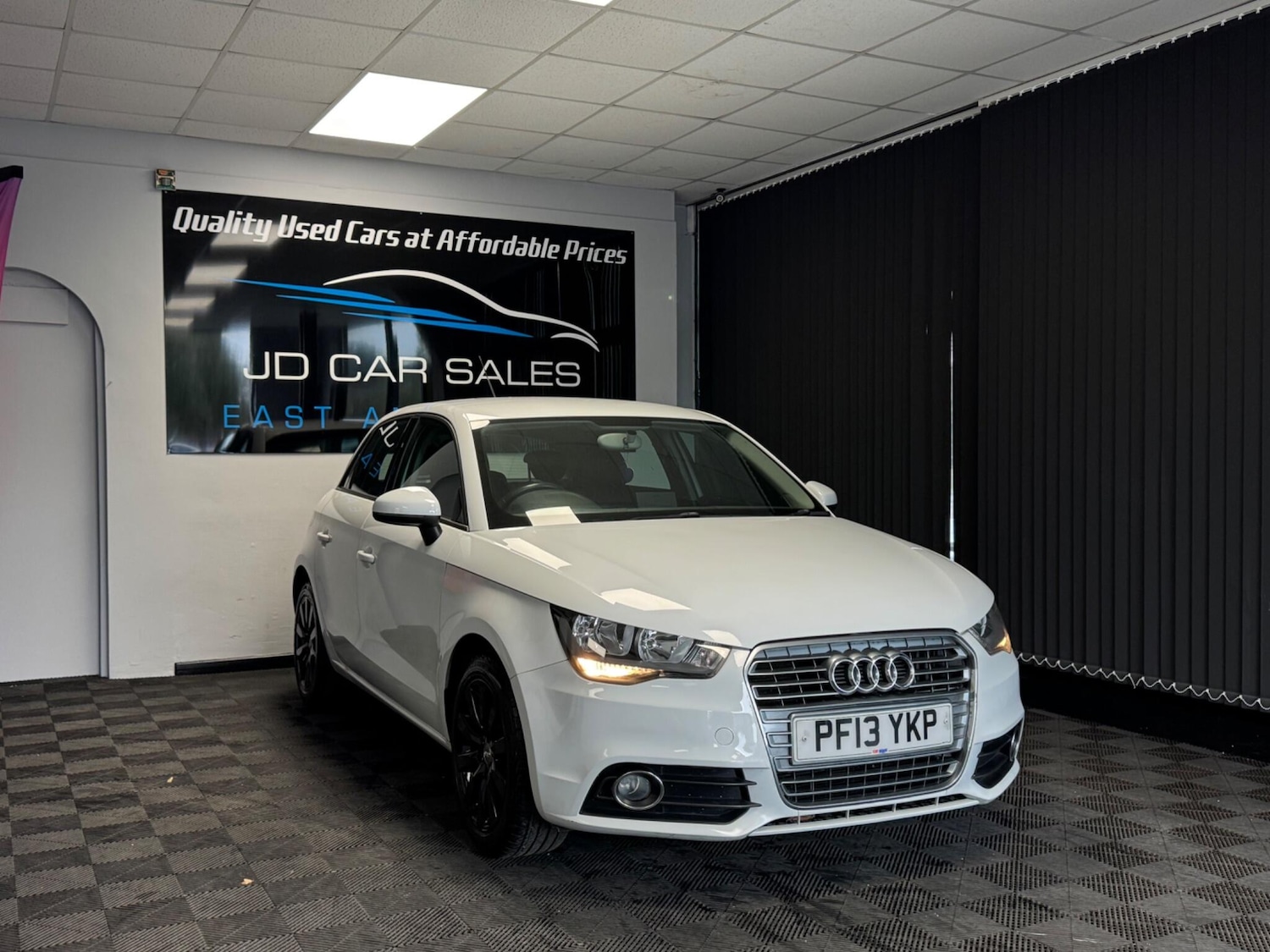Used Audi A1 2013 for sale - 76317748: Photo 5