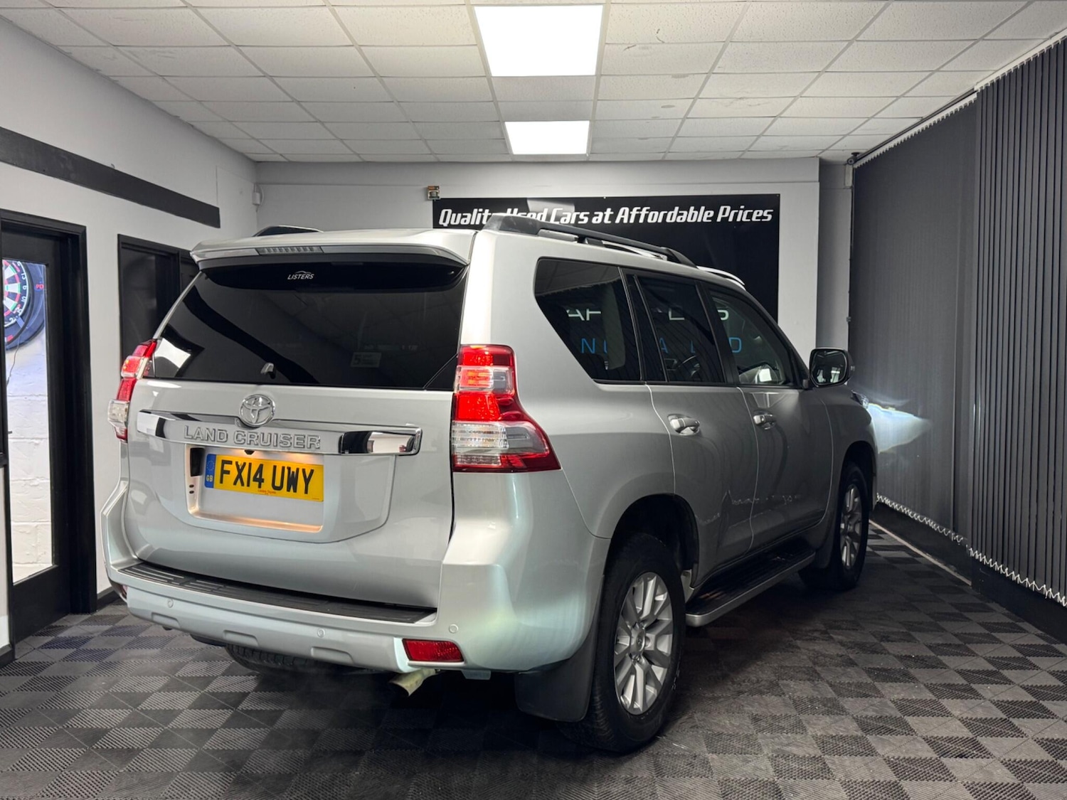 Used Toyota Land Cruiser 2014 for sale - 76728395: Photo 12