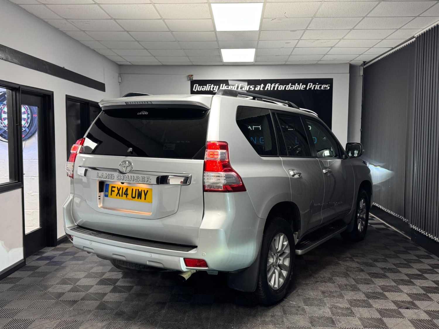 Used Toyota Land Cruiser 2014 for sale - 76728395: Photo 13