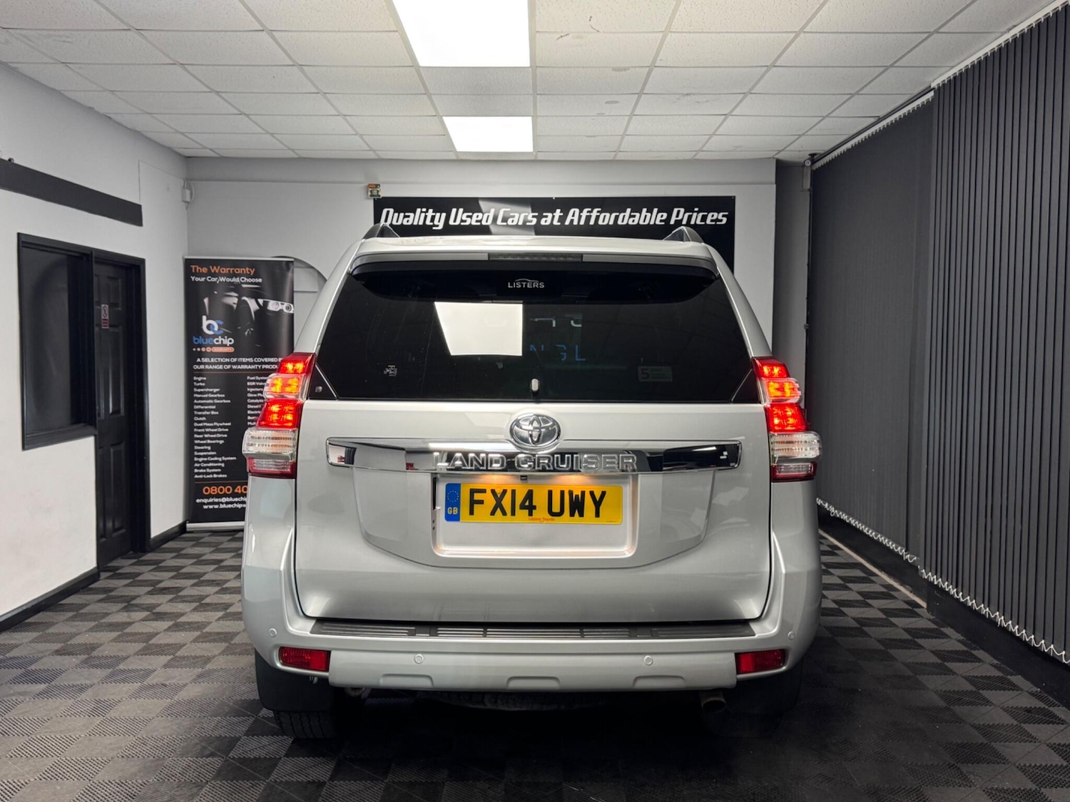 Used Toyota Land Cruiser 2014 for sale - 76728395: Photo 17