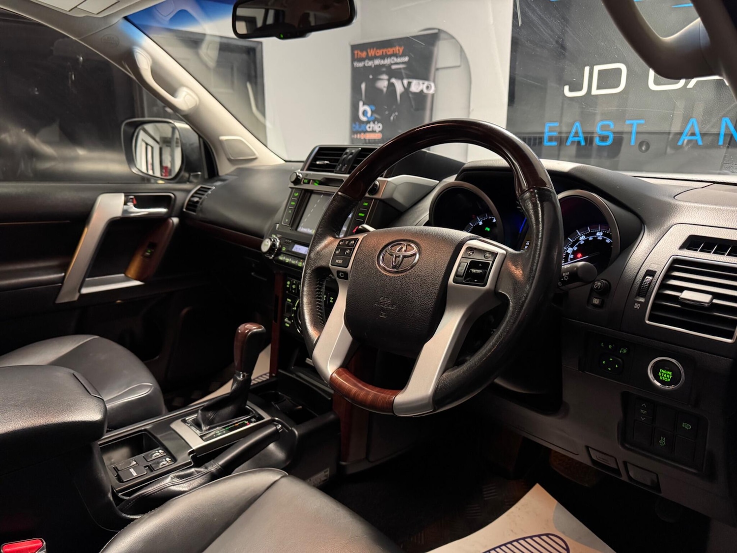 Used Toyota Land Cruiser 2014 for sale - 76728395: Photo 23