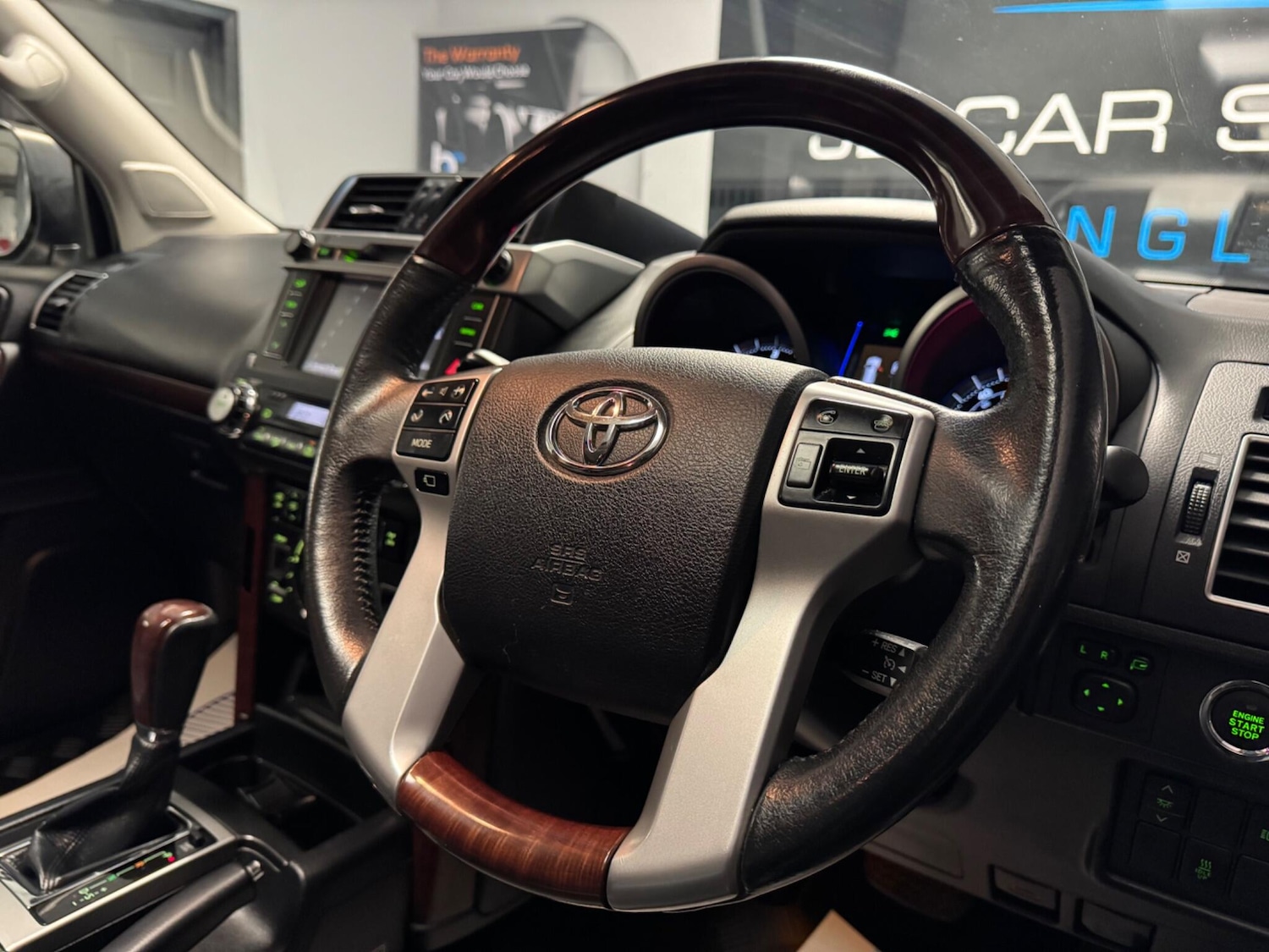 Used Toyota Land Cruiser 2014 for sale - 76728395: Photo 28