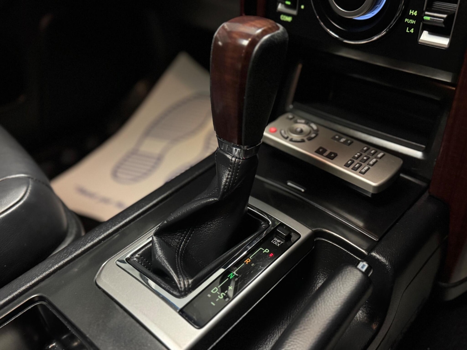 Used Toyota Land Cruiser 2014 for sale - 76728395: Photo 46