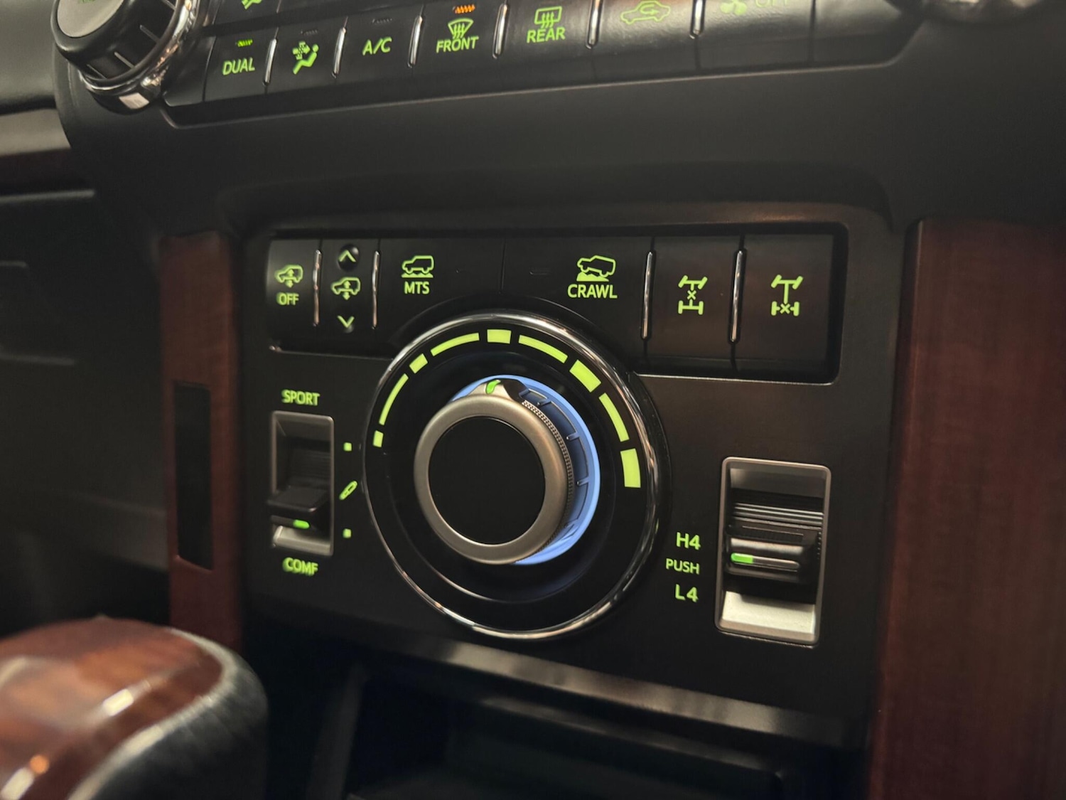 Used Toyota Land Cruiser 2014 for sale - 76728395: Photo 47