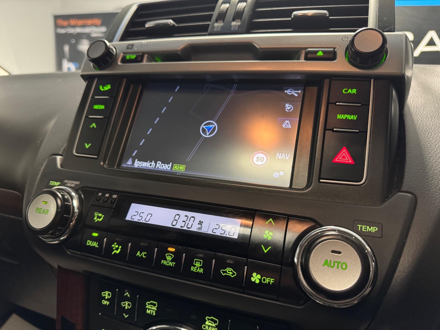 Used Toyota Land Cruiser 2014 for sale - 76728395: Photo 48