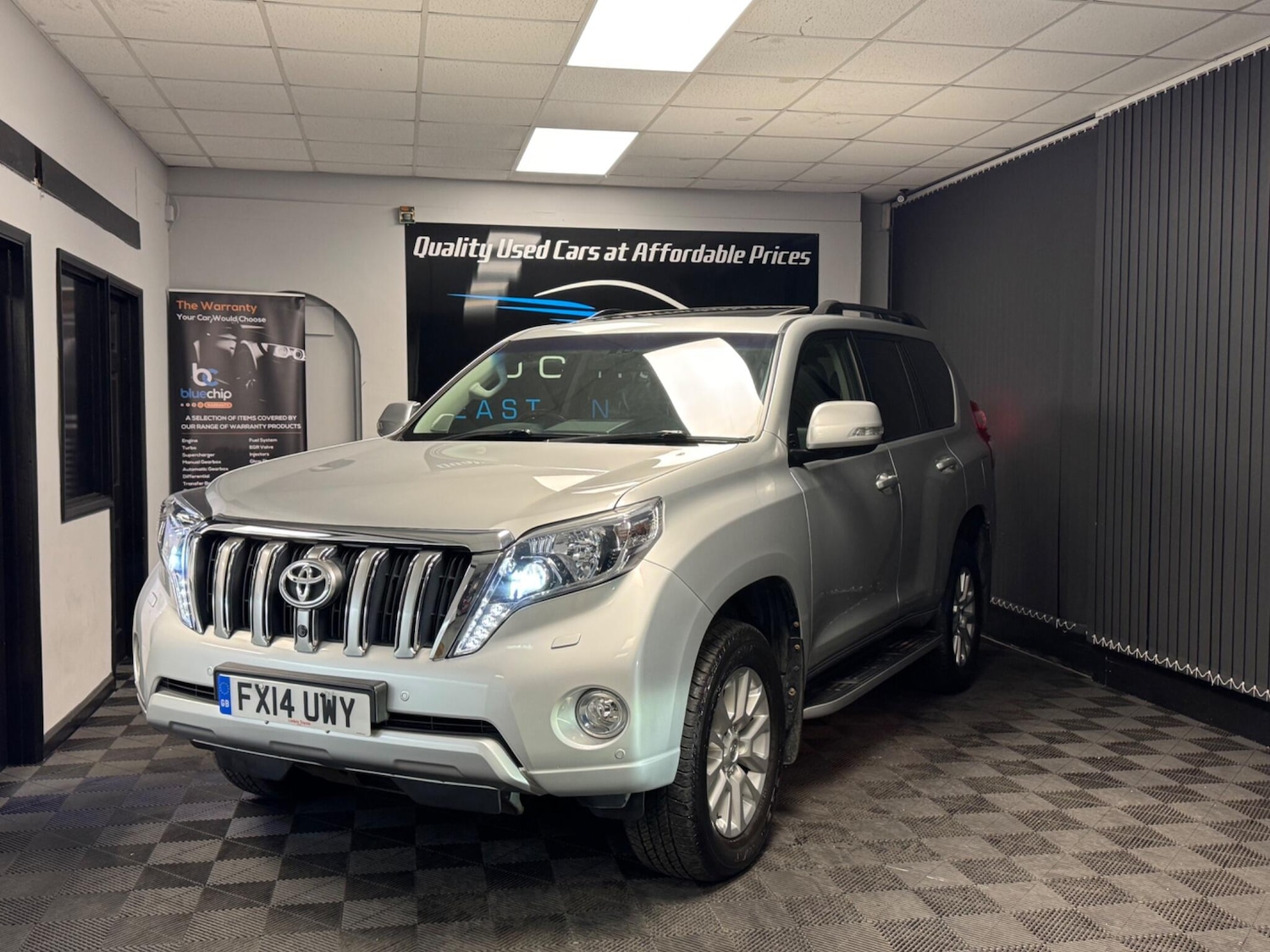 Used Toyota Land Cruiser 2014 for sale - 76728395: Photo 6