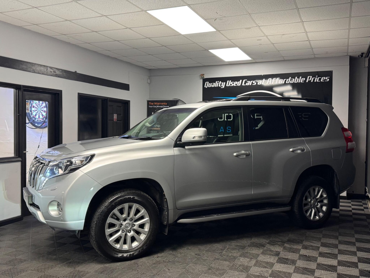 Used Toyota Land Cruiser 2014 for sale - 76728395: Photo 7