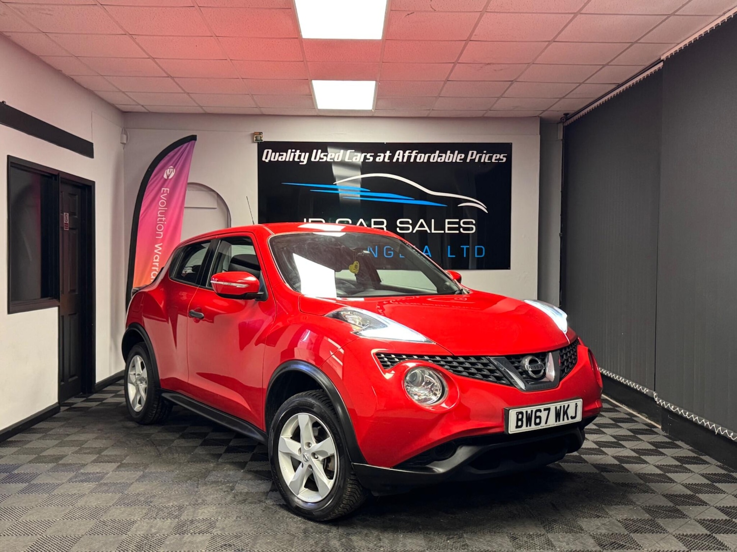 Used Nissan Juke 2018 for sale - 76521911: Photo 1