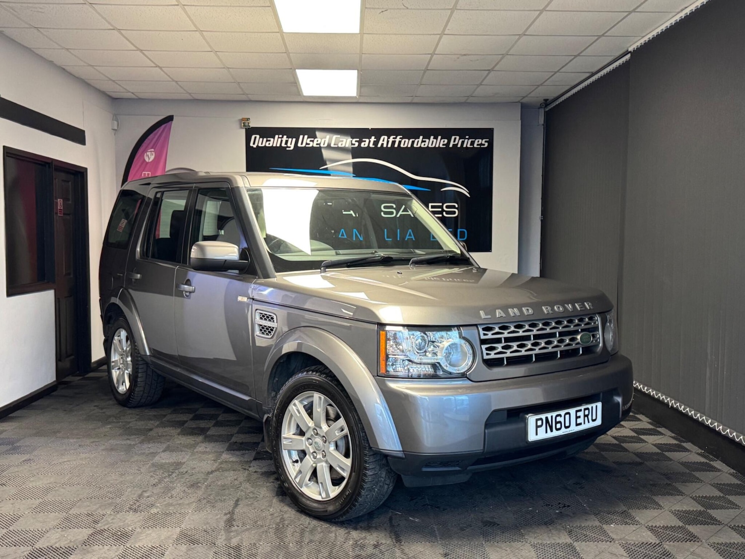 Used Land Rover Discovery 4 2010 for sale - 76371690: Photo 1