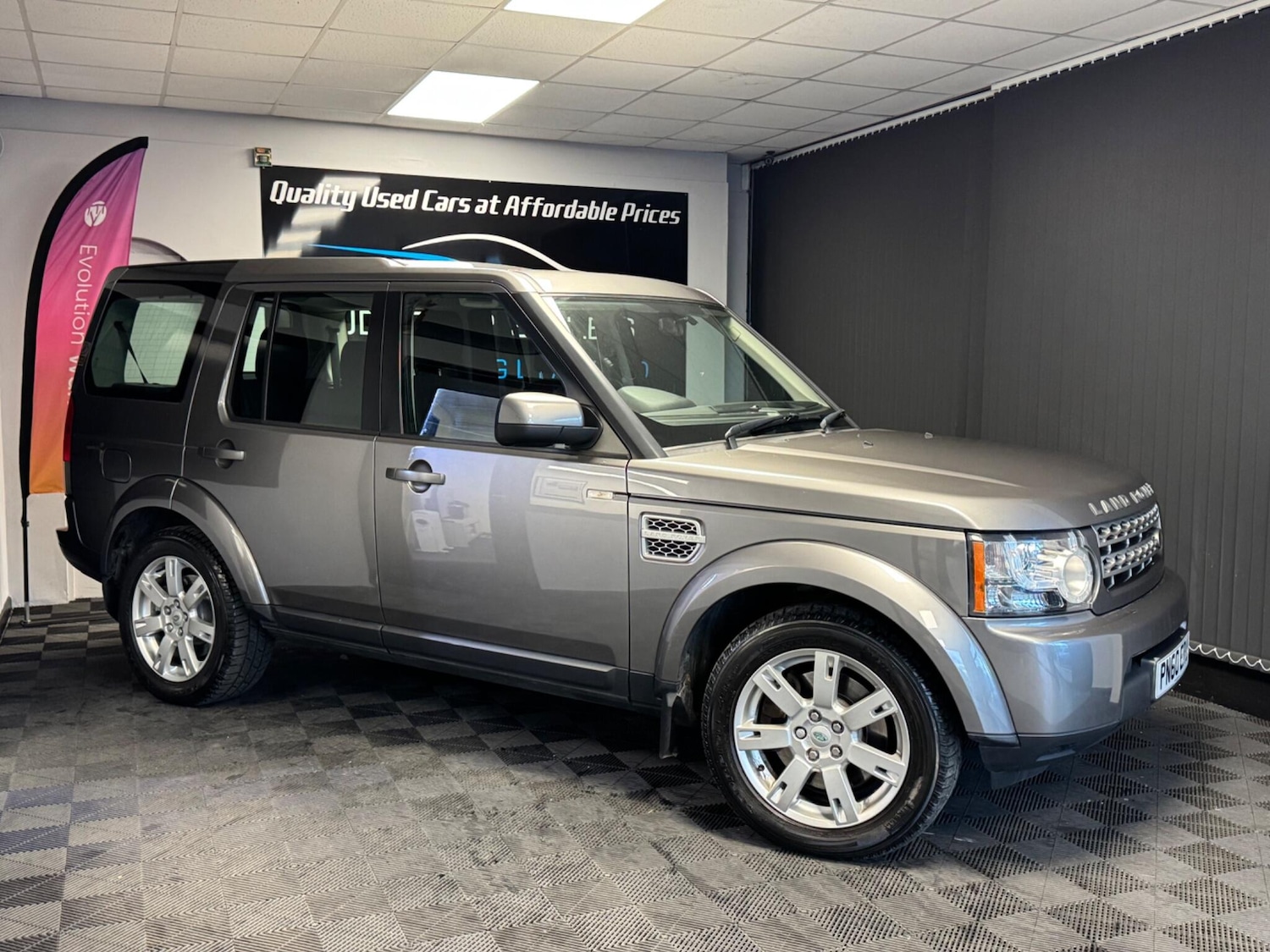 Used Land Rover Discovery 4 2010 for sale - 76371690: Photo 4