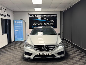 Used Mercedes-Benz E Class 2014 for sale - 77440618: Photo