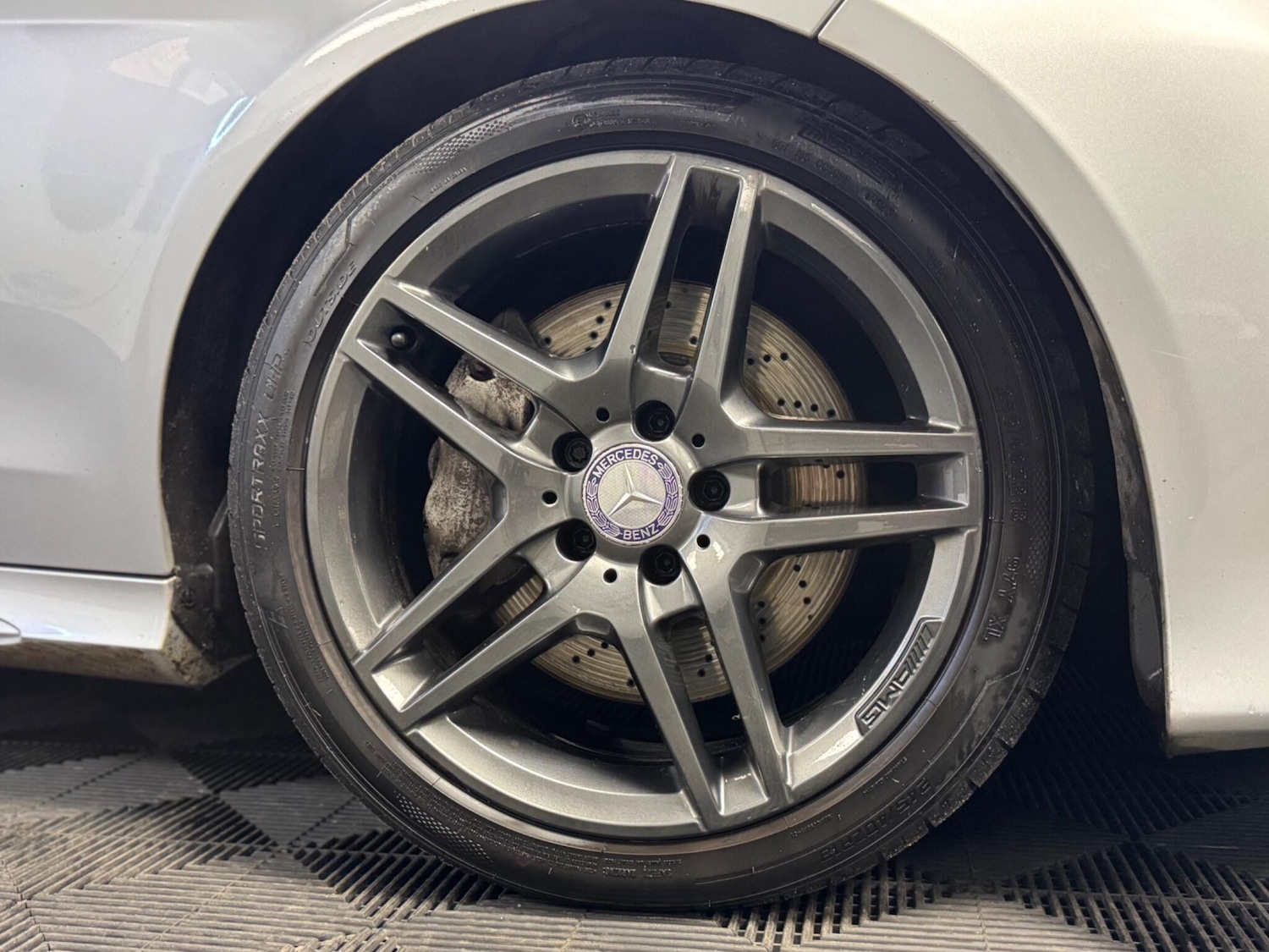 Used Mercedes-Benz E Class 2014 for sale - 77440618: Photo 8