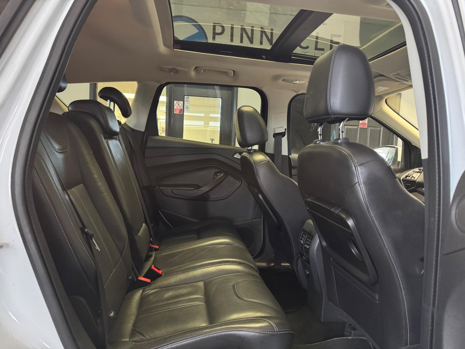 Used Ford Kuga 2014 for sale - 77330337: Photo 23