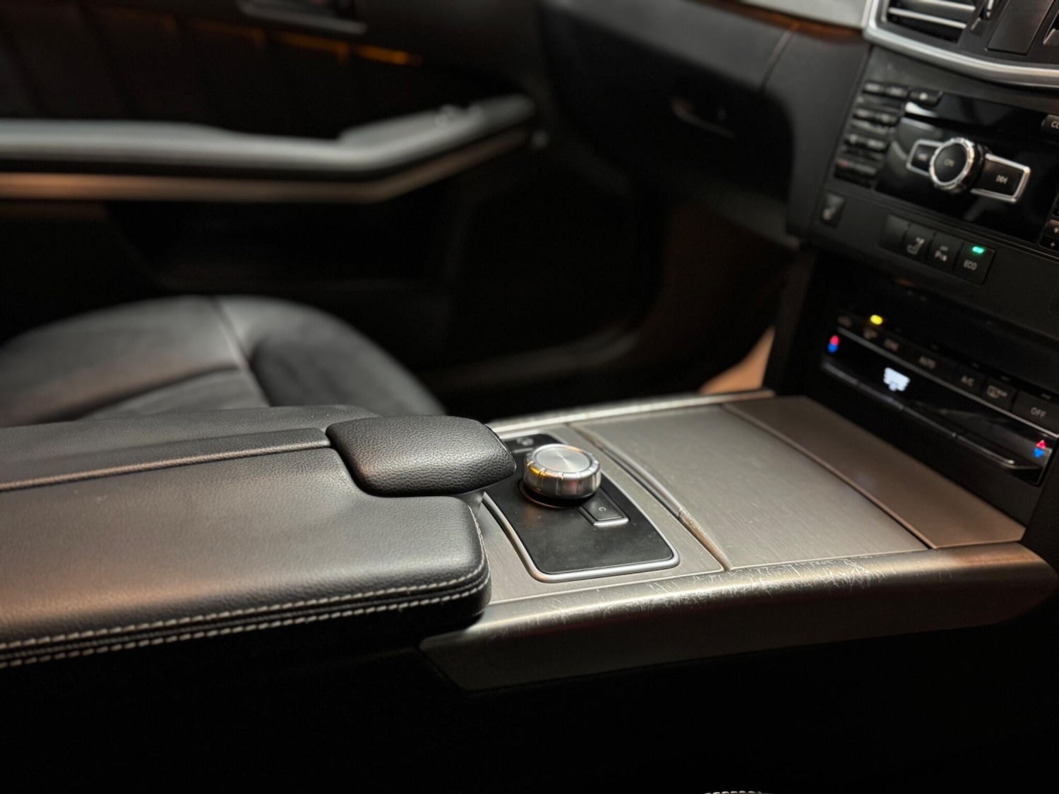 Used Mercedes-Benz E Class for sale - 76997261: Photo 24