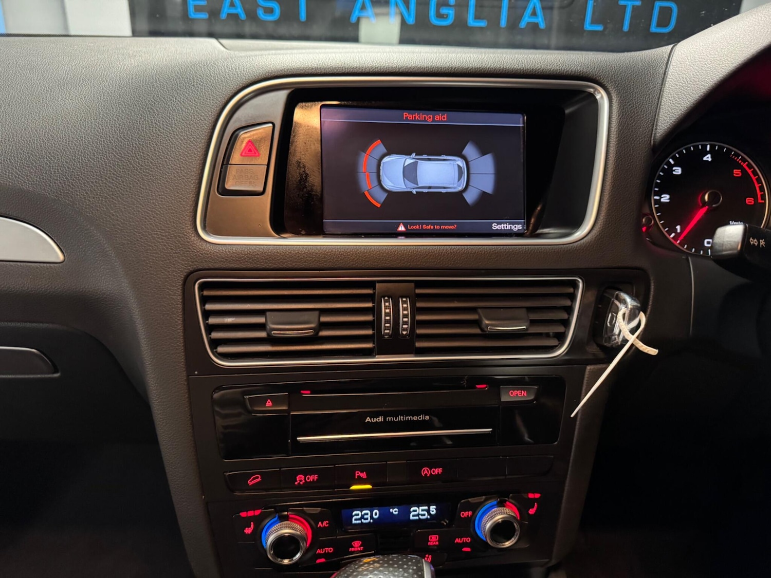 Used Audi Q5 2016 for sale - 77468577: Photo 26