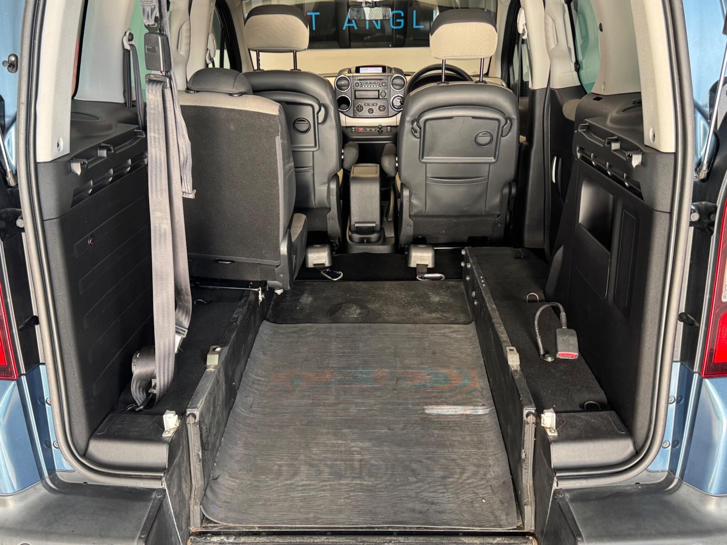 Used Citroen Berlingo 2014 for sale - 76440552: Photo 21