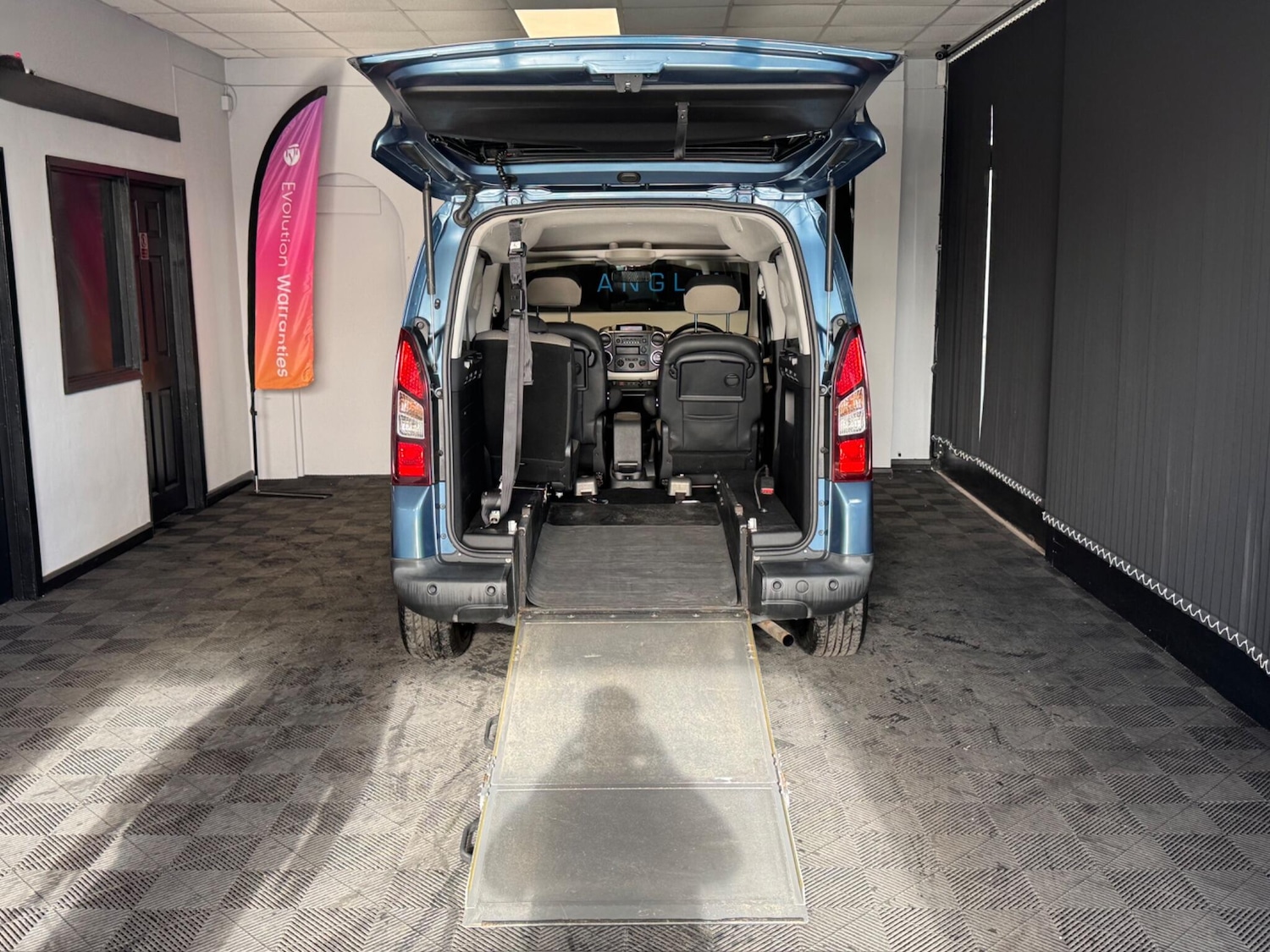 Used Citroen Berlingo 2014 for sale - 76440552: Photo 3