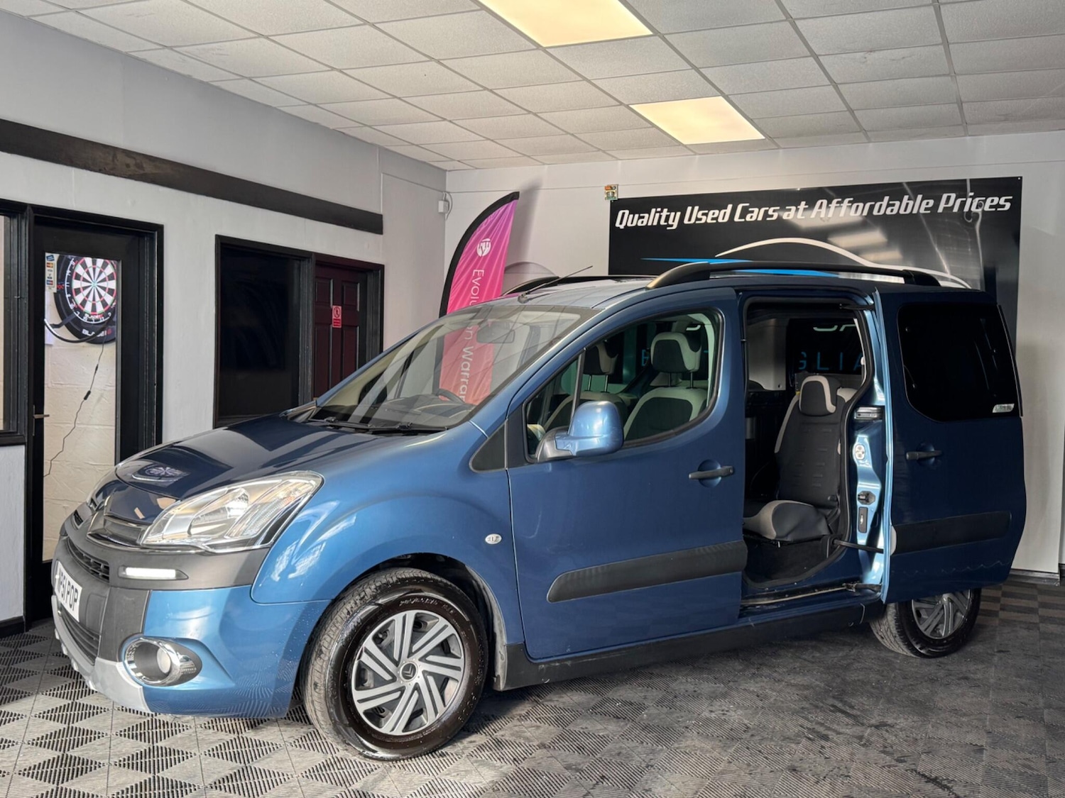 Used Citroen Berlingo 2014 for sale - 76440552: Photo 9