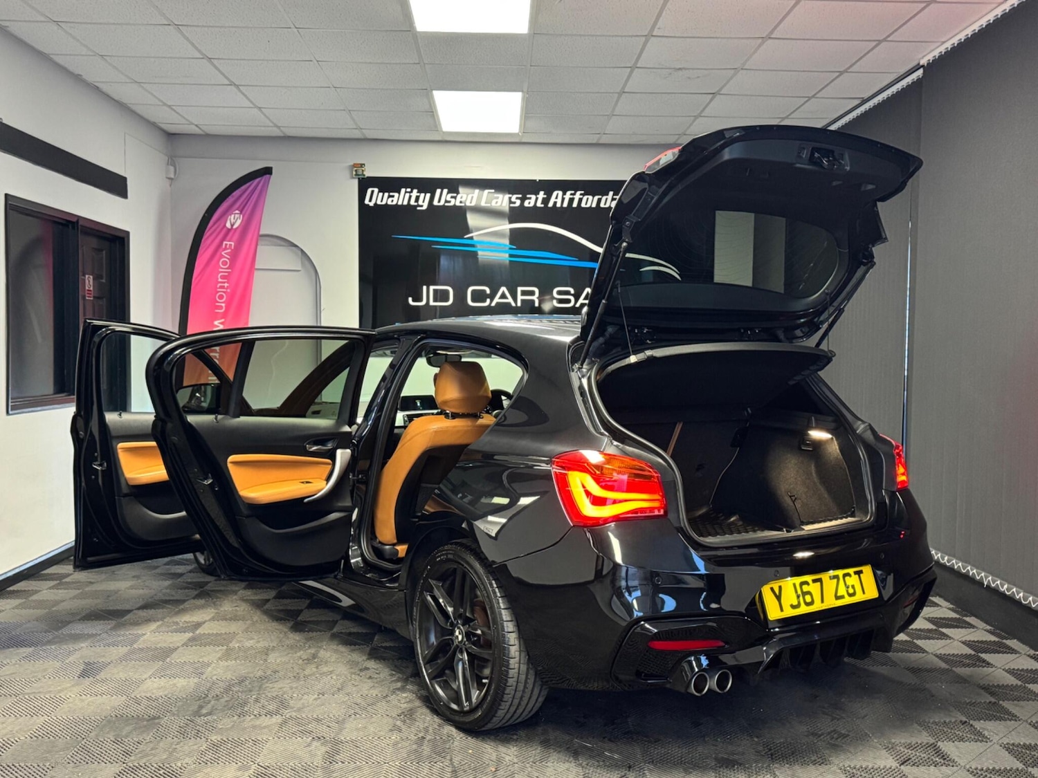 Used BMW 1 Series 2017 for sale - 76994095: Photo 11