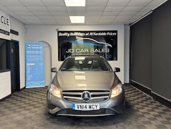 Used Mercedes-Benz A-Class 2014 for sale - 77969658: Photo