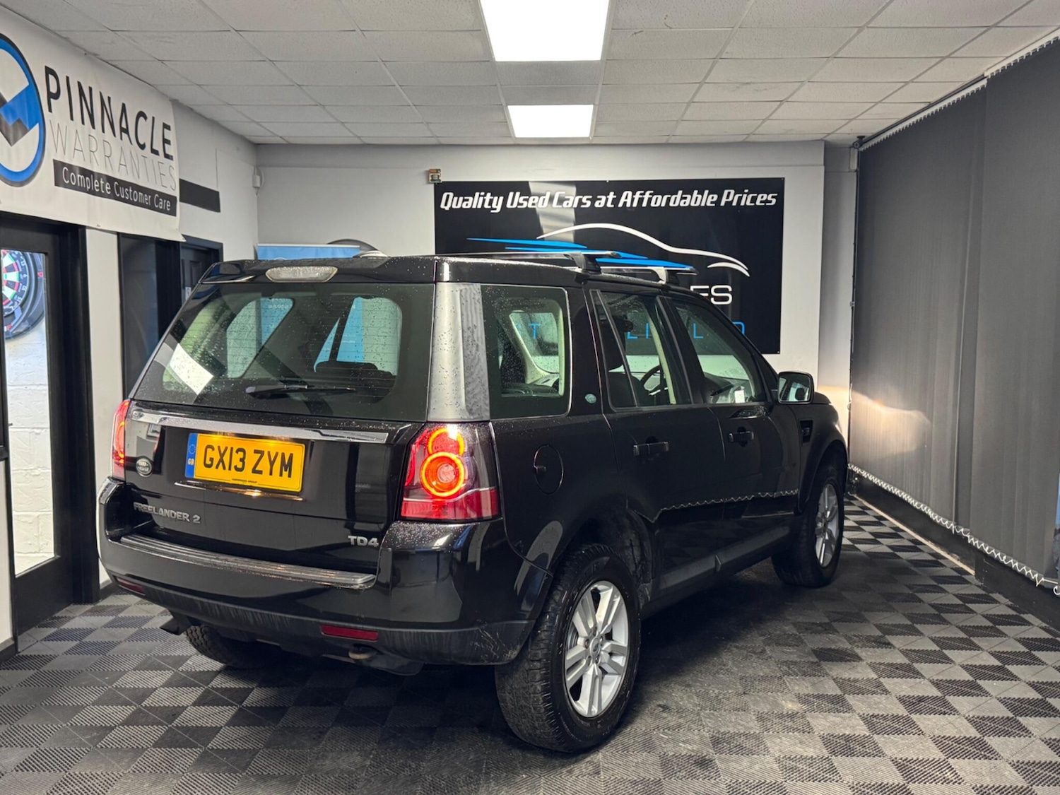 Used Land Rover Freelander 2 2013 for sale - 77395947: Photo 10