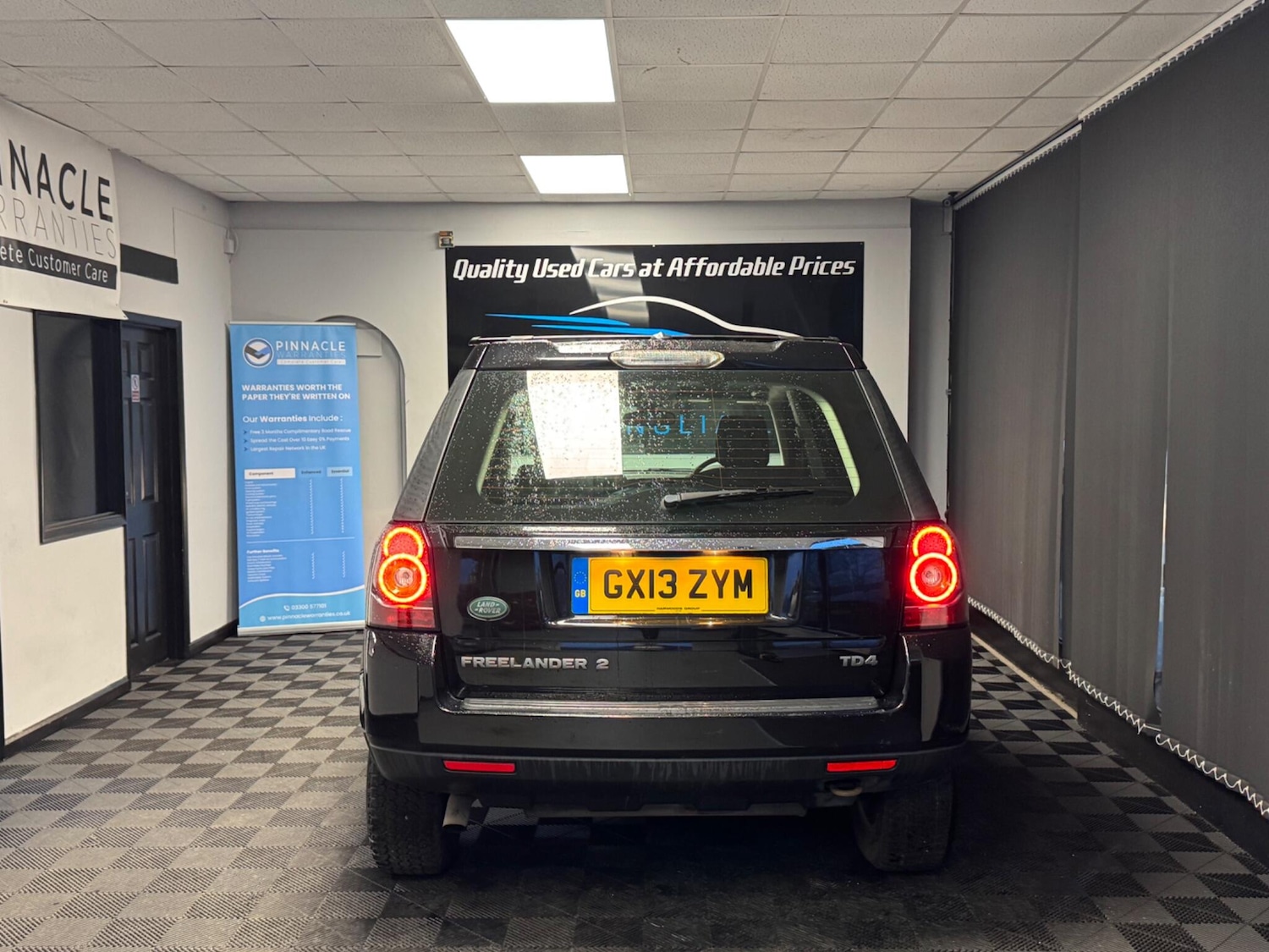 Used Land Rover Freelander 2 2013 for sale - 77395947: Photo 12