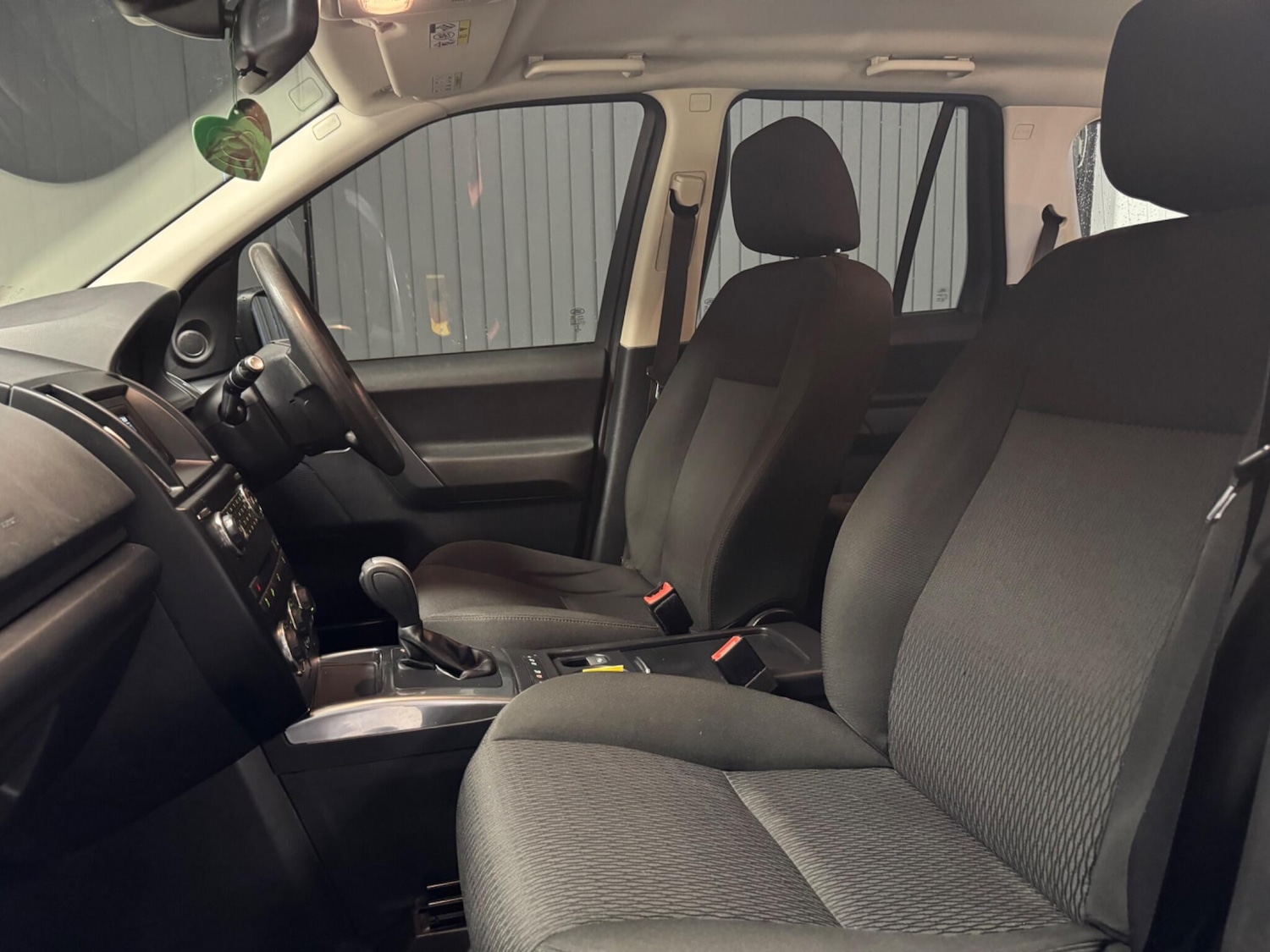 Used Land Rover Freelander 2 2013 for sale - 77395947: Photo 22